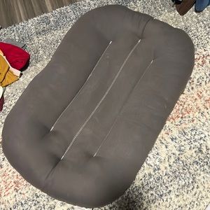 Infant lounger Snuggle me